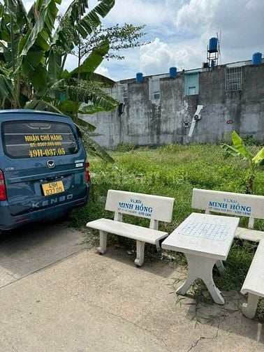 Bán 80m2 đất thổ cư, gần chợ đình ngã 3 mỹ hạnh, giá 525trieu bao giấy