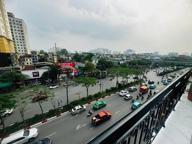 Nhà Đẹp Mặt Phố Kinh Doanh Đại Cồ Việt 195m, 9 tầng, mt6.8m, 155 tỷ