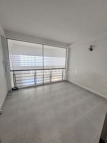 Cho thuê nhà hẻm 3m Phú Thọ, P.1, Q.11 giá 9,5tr