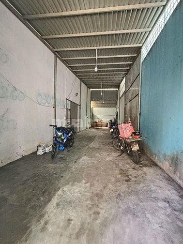 CHO THUÊ KHO CÓ ĐIỆN 3 PHA 86M2 KHU TÊN LỬA