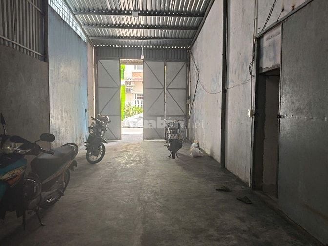 CHO THUÊ KHO CÓ ĐIỆN 3 PHA 86M2 KHU TÊN LỬA