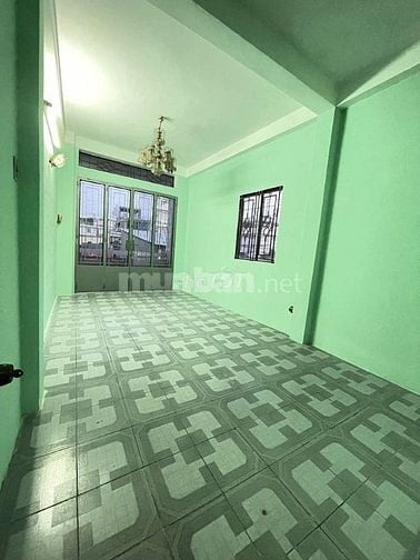 Cho thuê nhà mặt tiền Hậu Giang, P.12, Q.6 giá 22tr