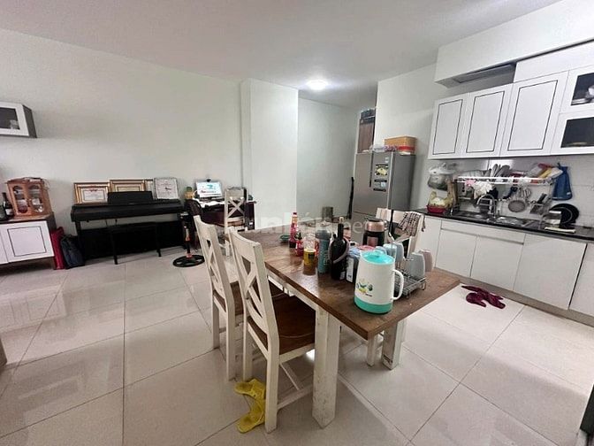 Chung cư Oriental Plaza, Âu Cơ, Tân Phú: 15tr/th, 113m2, 3pn, 3wc có n