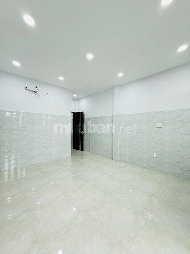Bán nhà 2 lầu DT 69m² đường Huỳnh Tấn Phát, Phú Thuận, Quận 7 sổ riêng