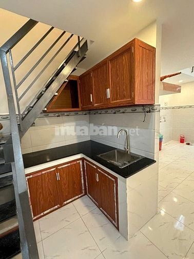 Nhà MT Bông Sao, mới, khu kd ngay Chợ Sáng. Trệt,1lầu, 4,5m/NH 4,7mx9m