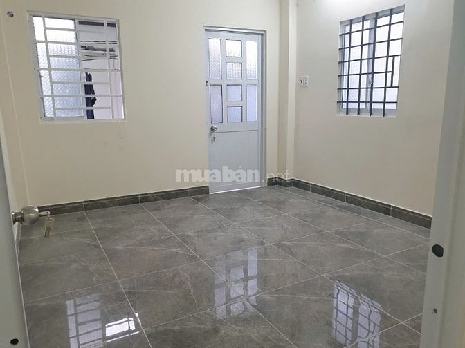 Cho thuê nhà hẻm 3m Tô Hiến Thành, P.14, Q.10 giá 11tr