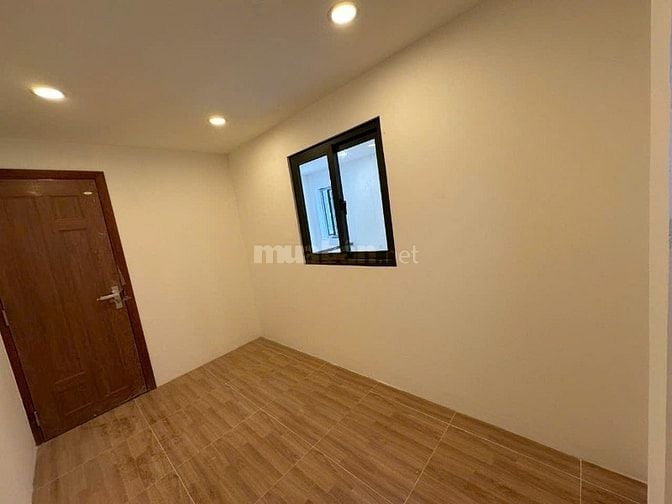 Nhà MT Bông Sao, mới, khu kd ngay Chợ Sáng. Trệt,1lầu, 4,5m/NH 4,7mx9m