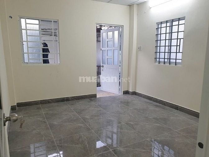 Cho thuê nhà hẻm 3m Tô Hiến Thành, P.14, Q.10 giá 11tr