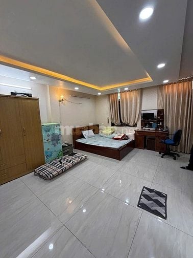 16 tỷ TL sở hữu Tòa Nhà 5 Tầng dt: 5,5x16,5 HXH Nhà Mới Khu Víp 