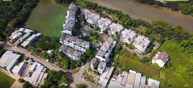 Nhà mới đẹp 4 tàng, đường 12 m, khu dân trí đẹp. 5,2*20, chỉ 7,8 tỷ.