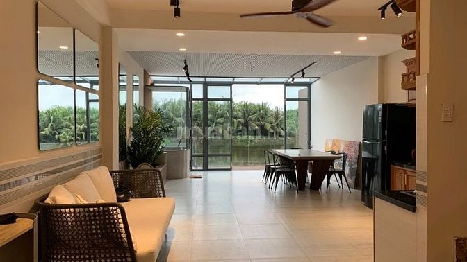 Nhà mới đẹp 4 tàng, đường 12 m, khu dân trí đẹp. 5,2*20, chỉ 7,8 tỷ.