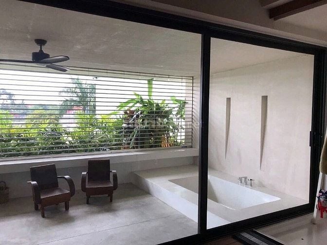 Cho thuê biệt thự hai măt tiền, mặt tiền sông Sài Gòn P An Phú