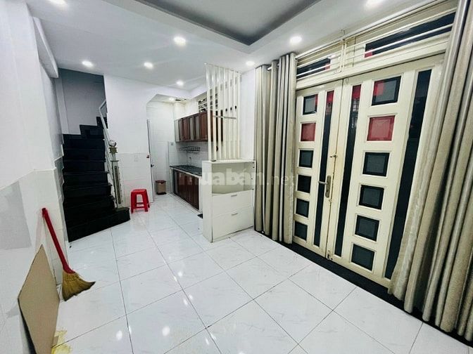 BÁN NHÀ RIÊNG DUY TÂN - PHÚ NHUẬN