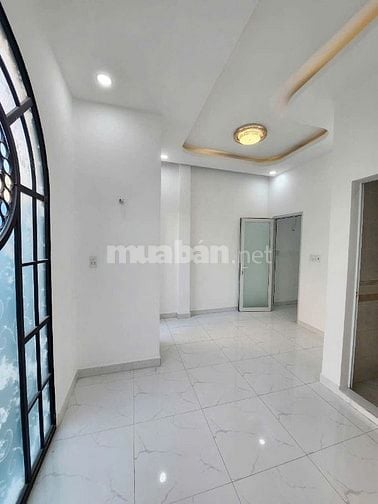 CC ngộp bán nhà Sổ Hồng ở Nguyễn Cửu Đàm TP 57m2 _1 Tỷ 110tr gần THPT