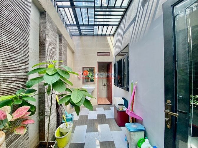 💥 [Trung Tâm Quan_2] Cho Thuê Biệt Thự Full Nội thất Hầm 4 tầng nổi 