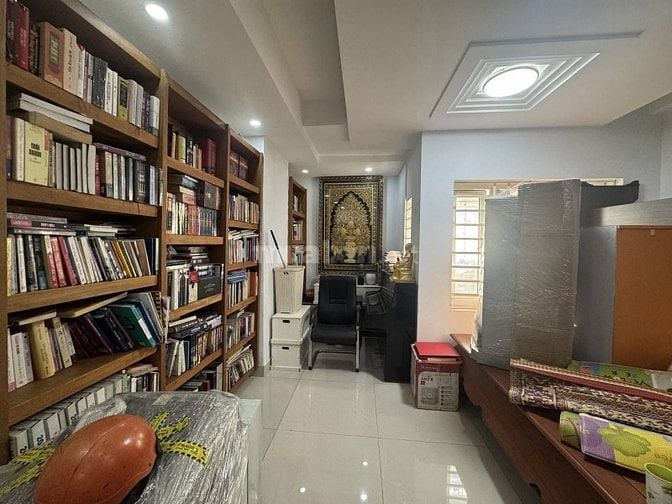 BÁN NGUYỄN TRÃI Quận 5 48m2/2ty550. SỔ SẴN BAO PHÍ SANG TÊN
