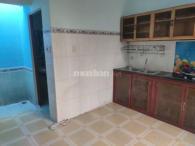 Cho thuê nhà đường Bùi đình tuý 11tr/tháng