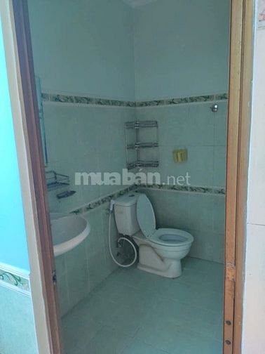 Cho thuê nhà đường Bùi đình tuý 11tr/tháng
