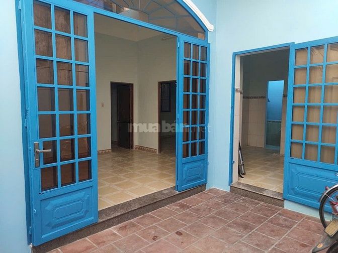 Cho thuê nhà đường Bùi đình tuý 11tr/tháng