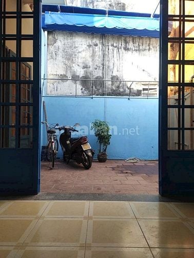 Cho thuê nhà đường Bùi đình tuý 11tr/tháng