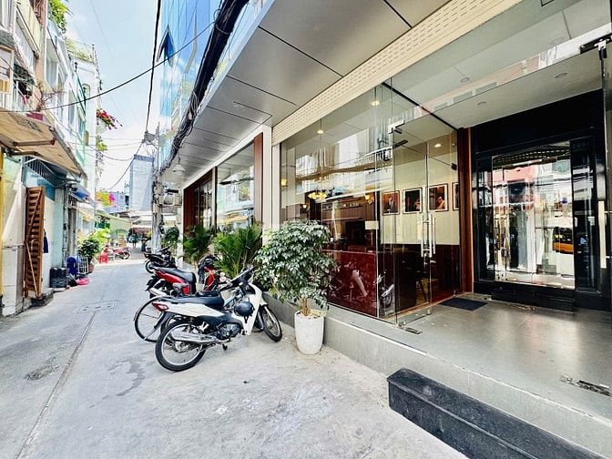 MT THỤT QUẬN 1 - NGAY CHỢ TÂN ĐỊNH - 100m2(5x20)- 6 TẦNG - 26.5 TỶ TL