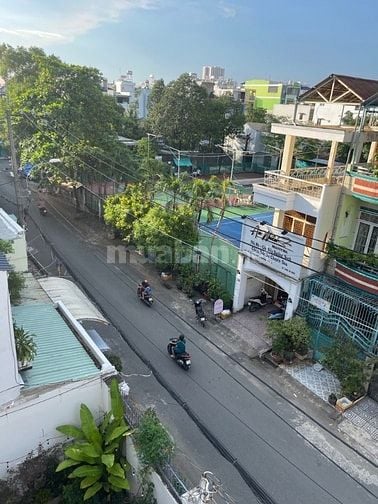 Bán nhà mặt tiền khu kinh doanh điện máy phụ tùng,6tầng,6x10m,giá 18tỷ