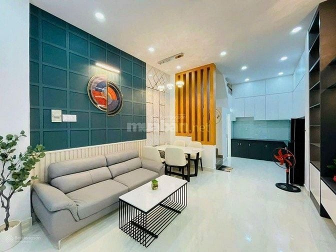 Bán nhà mới xây giá 1tỷ890 Dương Bá Trạc P1 Quận 8. DT 51m2. Sổ  riêng