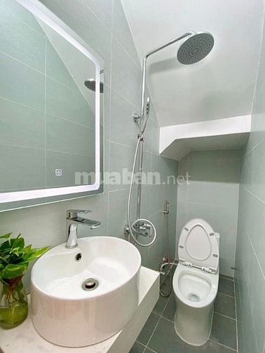 Nhà hẻm 8m đường Nguyễn Văn Quỳ - Quận 7. DT 67m2/giá 1.990 tỷ SHR