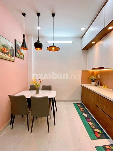 Nhà hẻm 8m đường Nguyễn Văn Quỳ - Quận 7. DT 67m2/giá 1.990 tỷ SHR