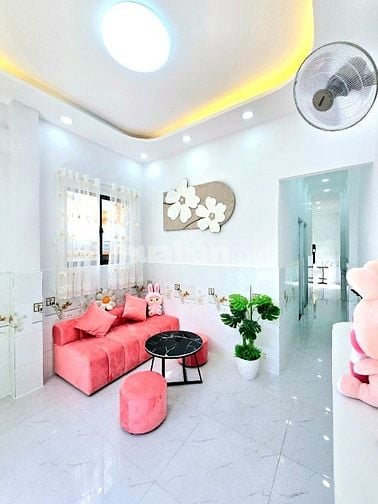 BÁN NHÀ CẤP 4 - SỔ HỒNG RIÊNG