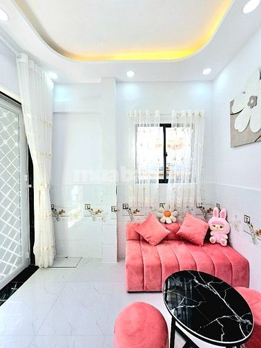 BÁN NHÀ CẤP 4 - SỔ HỒNG RIÊNG