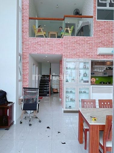Tôi cần bán CH Terra Rosa -2 Tầng 228m2 có hồ bơi giá 6,99 Tỷ