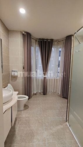 Cho thuê biệt thự song lập số 8 D19, KP35, P.Phước Long B, TP.TĐ