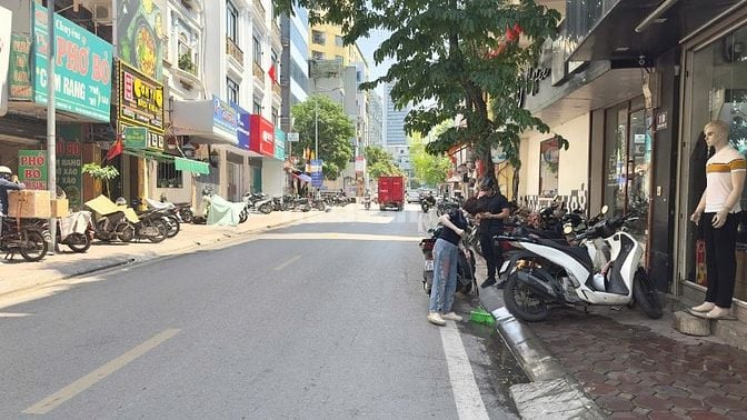  Vương Thừa Vũ, Thanh Xuân- 49,5m2 x 4 tầng. Mặt ngõ 4m, view sân chơi