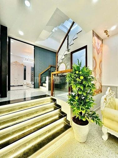 Xây 1 trệt 3 lầu - Nhà đẹp 48.8m2 đường Phan Chu Trinh, Bình Thạnh