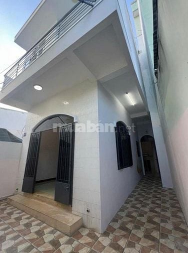 Nhà 2 tầng hẻm gần đầu đường Tôn Thất Tùng - Nha Trang (2tỷ 350triệu