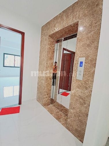 Cho Thuê Tòa Nhà Văn Phòng , Spa , Trung Tâm Quận 10 