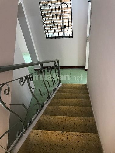 Nhà 2 tầng hẻm gần đầu đường Tôn Thất Tùng - Nha Trang (2tỷ 350triệu