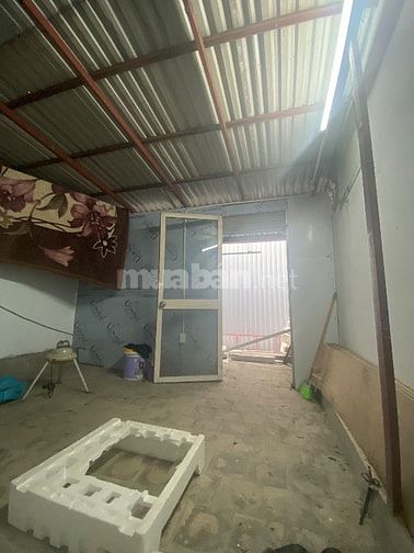 Hàng hiếm nhỉnh 4 ty nhà Đội Cấn. Cách phố 70m.