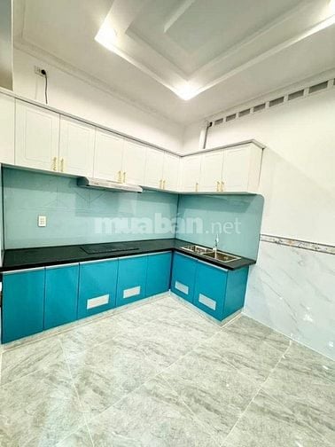 Nợ ngộp bank bán gấp nhà Âu Dương Lân Q8_ 1T1L 56m2/ 1 Tỷ 020tr Shr