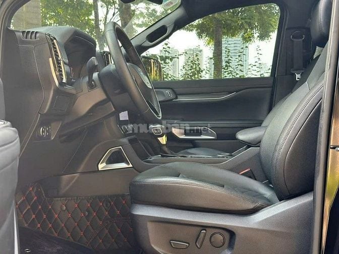  Ford Everest Titanium 4x2 2025