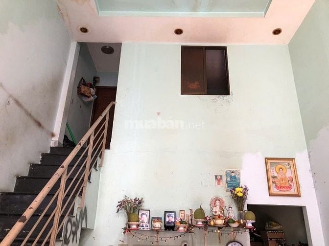 Cho thuê nhà nguyên căn hẻm 386 Lê văn sỹ phường 14 quận 3
