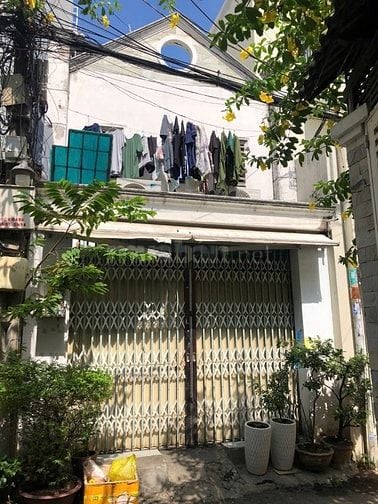 Cho thuê nhà nguyên căn hẻm 386 Lê văn sỹ phường 14 quận 3