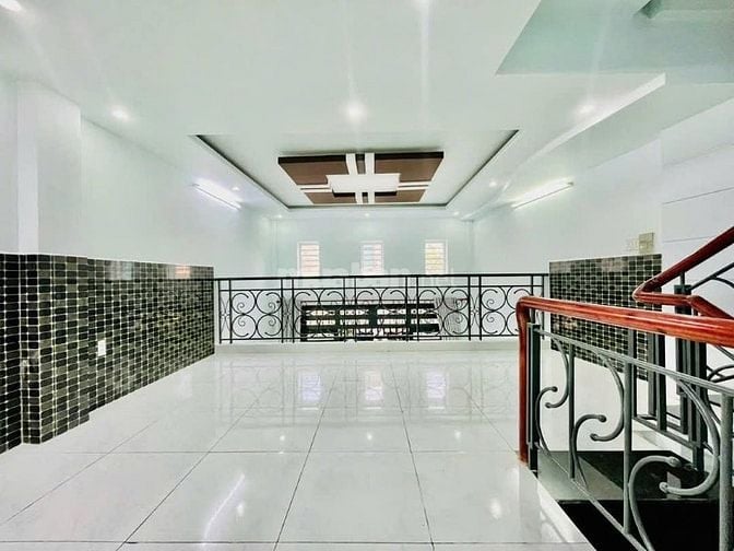 Bán nhà đường Lê Đức Thọ phường 16 gần nhà văn hóa thiếu nhi 3,5 tầng