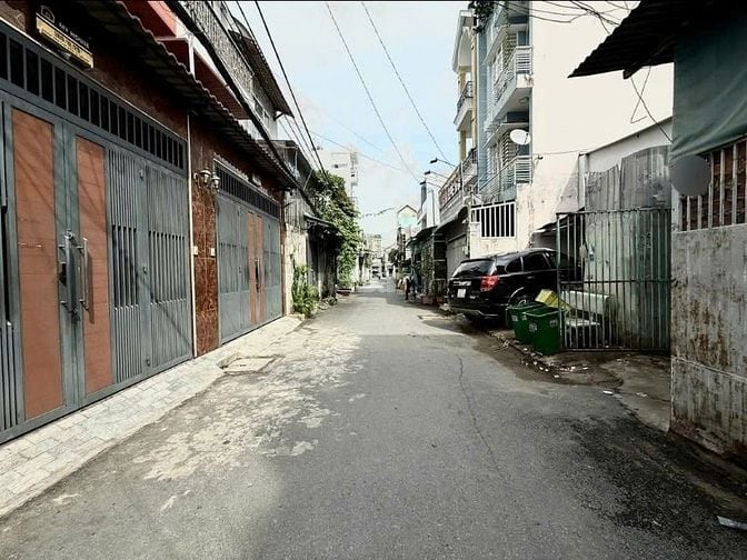 Bán dãy trọ hẻm 8m thông Phạm Văn Chiêu p9 giá 7,65 tỷ 5.5x15
