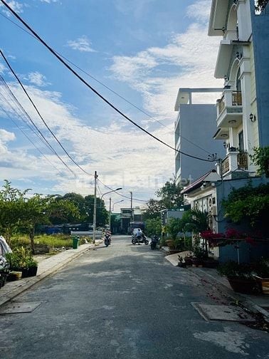 Chính chủ bán lô đất Full thổ cư, 96m2(5x19m) G.bán 3.35 tỷ - 