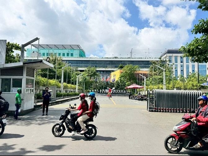 Bán gấp lô đất ngay Đặng Thuỳ Trâm, Bình Thạnh giá ngộp 3Tỷ180 /130,2