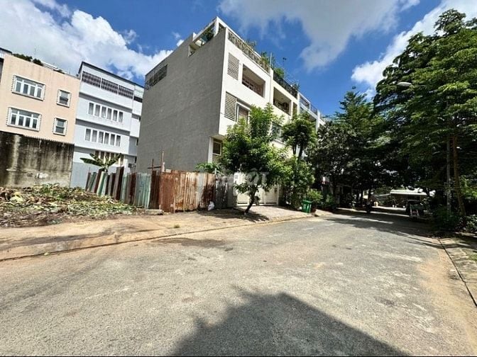 Bán gấp lô đất ngay Đặng Thuỳ Trâm, Bình Thạnh giá ngộp 3Tỷ180 /130,2