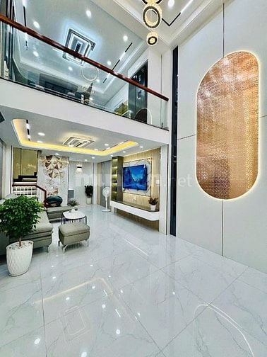 Giảm sâu nhà 45m2 đ.Trần Phú Q5.Giá 2tỷ680 Hẻm ô tô SHR chính chủ.