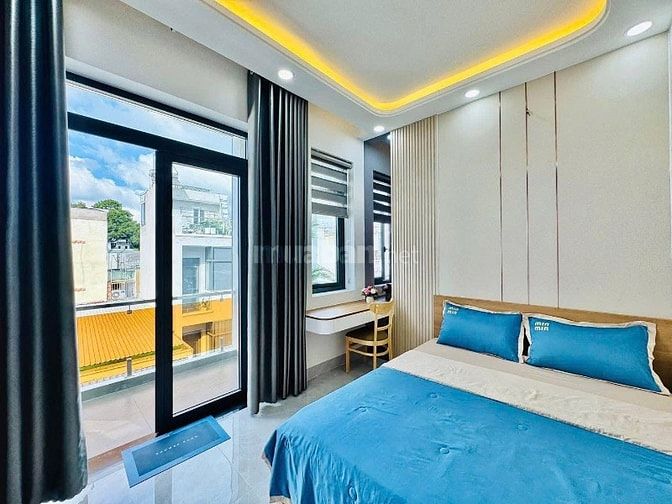 Giảm sâu nhà 45m2 đ.Trần Phú Q5.Giá 2tỷ680 Hẻm ô tô SHR chính chủ.
